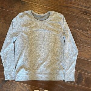 Lululemon Swiftly Tech long sleeve 2.0 Relaxed Fit